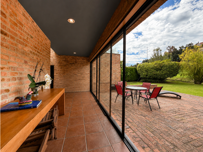 Casa de 3 alcobas en venta en Aposentos, Sopó, 250 m² · foto 3 de 15
