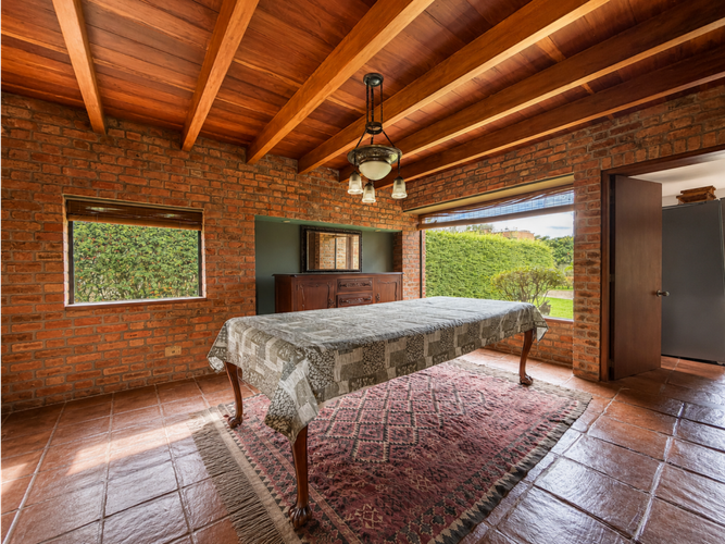 Casa de 3 alcobas en venta en Aposentos, Sopó, 250 m² · foto 4 de 15