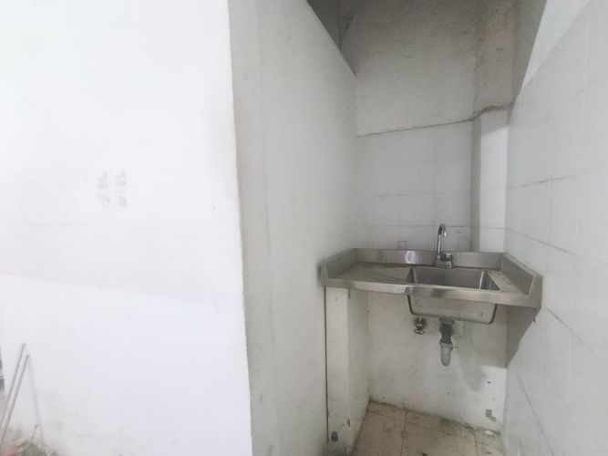 Bodega en arriendo en Cristo Rey, Medellín, 210 m² · foto 14 de 16