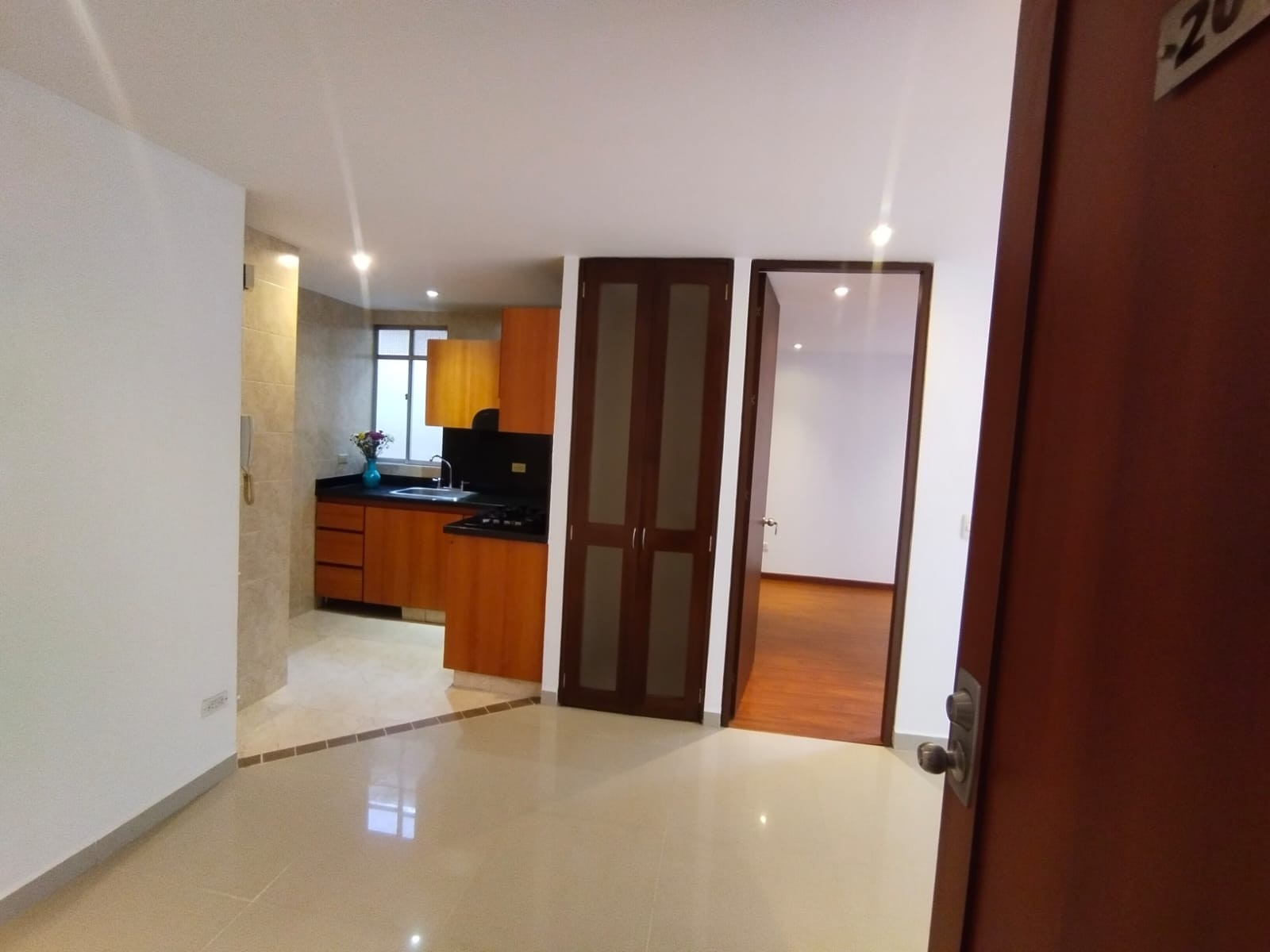 Apartamento en venta en Santa Barbara Oriental, Bogotá · foto 4 de 6