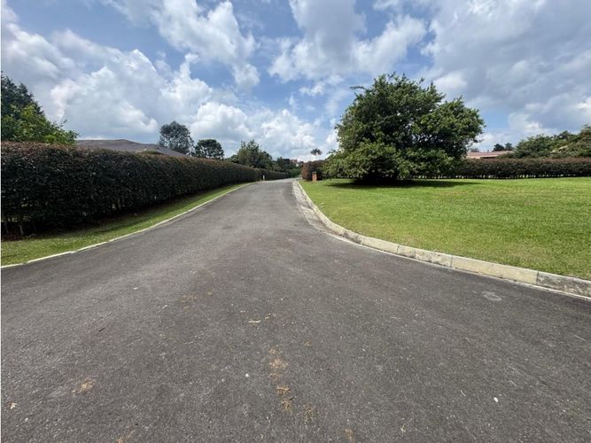 Lote en venta en Guamito, La Ceja, 2925 m² · foto 11 de 11