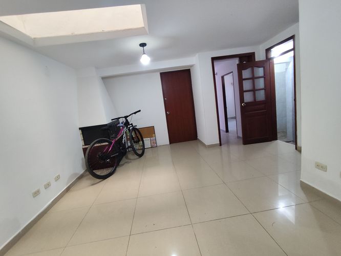Casa de 5 alcobas en venta en Villa Olimpica, Chía, 156 m² · foto 3 de 24