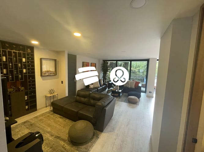 Apartamento de 3 alcobas en venta en El Poblado, Medellín, 150 m² · foto 2 de 20