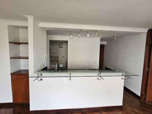 1BR Apartment in El Poblado (55 m²) - 4