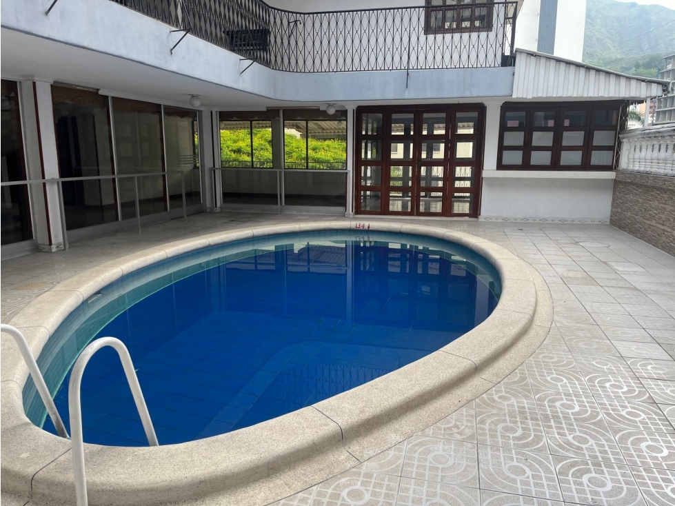 Apartamento en arriendo en Santa Teresita, Cali · foto 9 de 24