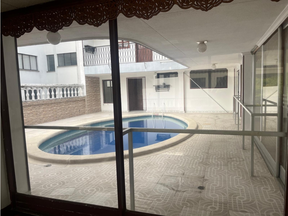 Apartamento en arriendo en Santa Teresita, Cali · foto 13 de 24