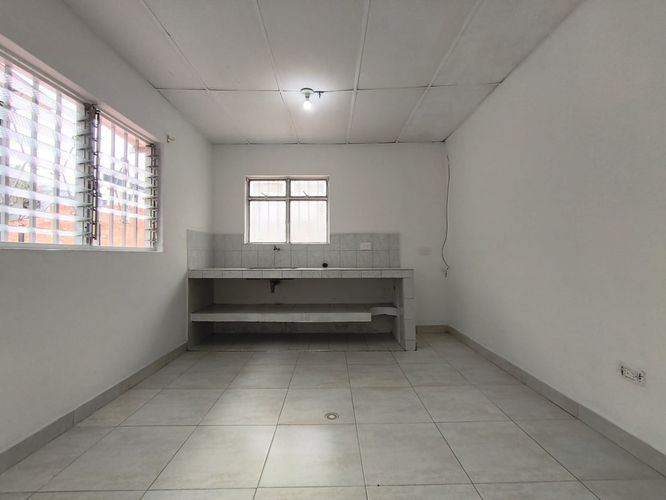 Casa de 5 alcobas en arriendo en Videlso, Los Patios, 180 m² · foto 2 de 16