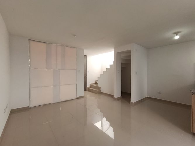Casa de 3 alcobas en arriendo en La Floresta, Los Patios, 60 m² · foto 2 de 9
