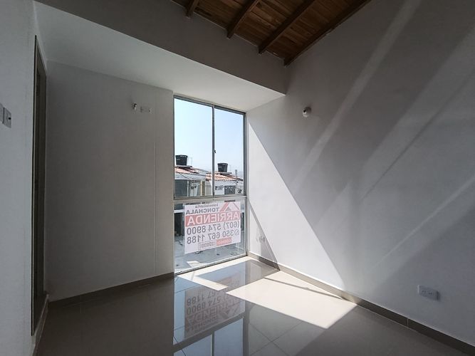 Casa de 3 alcobas en arriendo en La Floresta, Los Patios, 60 m² · foto 4 de 9