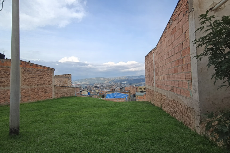 Lote en venta en Libertador, Tunja, 55 m² · foto 2 de 2