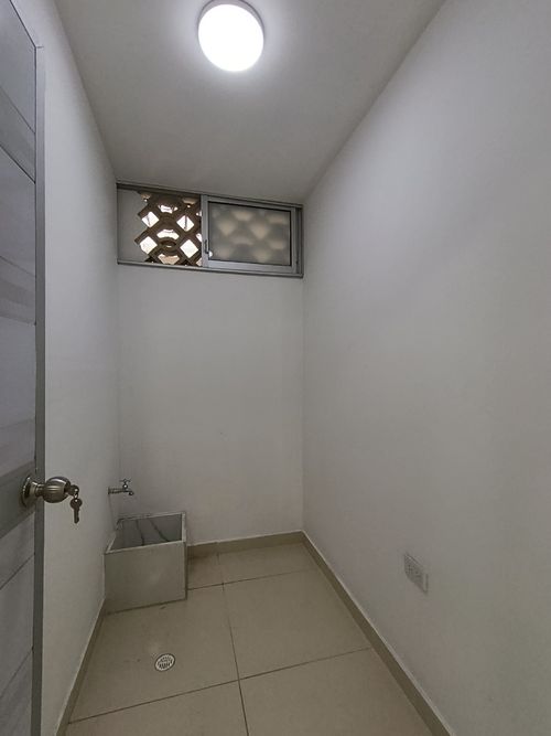 Local en arriendo en La Playa, Cúcuta, 40 m² · foto 5 de 6