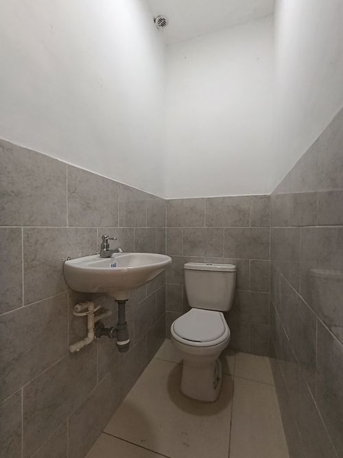 Local en arriendo en La Playa, Cúcuta, 33 m² · foto 5 de 5