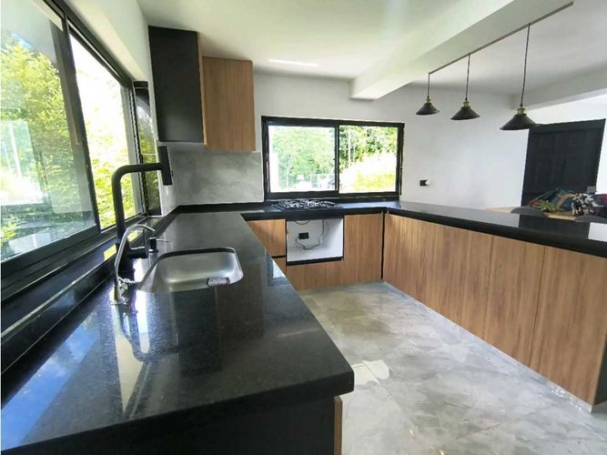 Casa de 4 alcobas en venta en La Julia, Armenia, 190 m² · foto 5 de 24