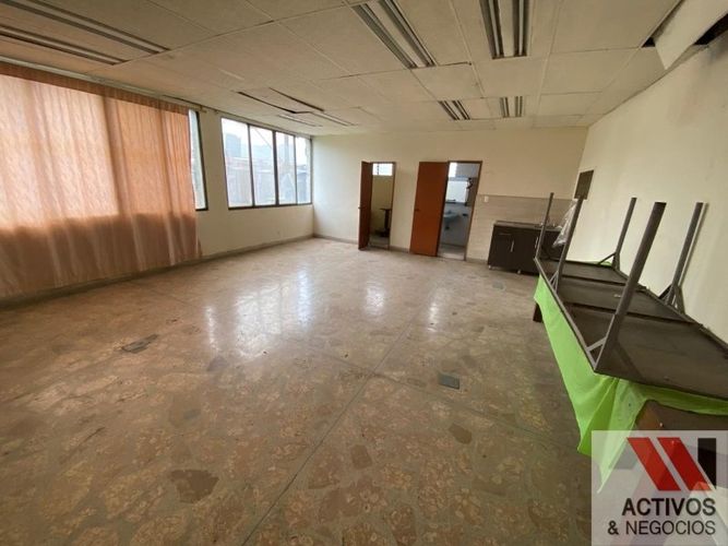 Bodega en arriendo en Colombia, Medellín, 1380 m² · foto 12 de 17