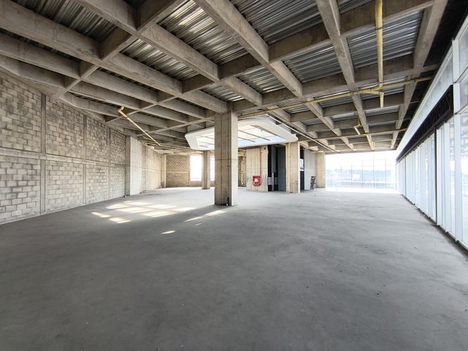 Local en arriendo en La Riviera, Cúcuta, 752 m² · foto 7 de 8