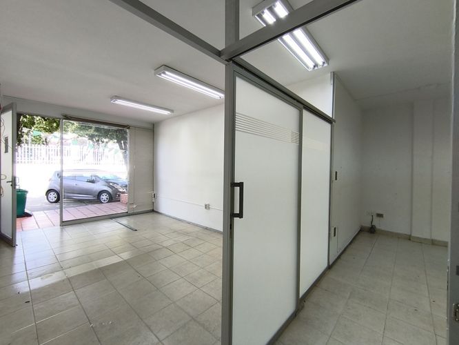 Oficina en arriendo en Zona Industrial Comuna 5, Cúcuta, 30 m² · foto 2 de 5