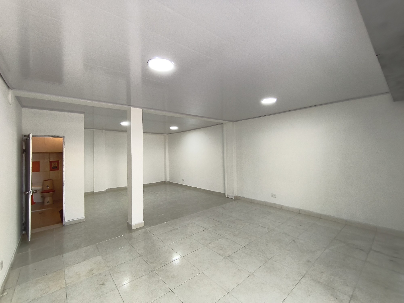 Retail space for rent in Quinta oriental, Cúcuta