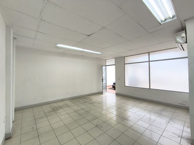 Oficina en arriendo en Zona Industrial Comuna 5, Cúcuta, 30 m² · foto 3 de 4