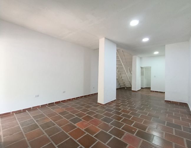 Local en arriendo en Latino, Cúcuta, 80 m² · foto 2 de 6