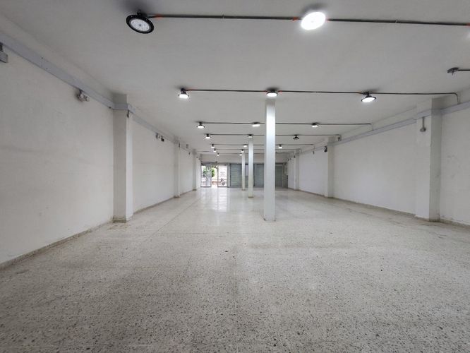 Bodega en arriendo en Atalaya, Cúcuta, 192 m² · foto 2 de 6
