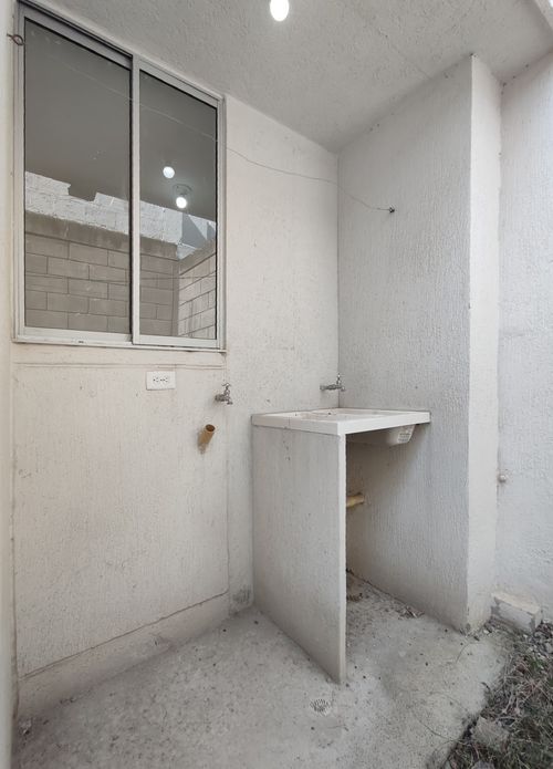 Casa de 2 alcobas en arriendo en Conjunto Cerrado Firenze, Villa del Rosario, 54 m² · foto 9 de 13
