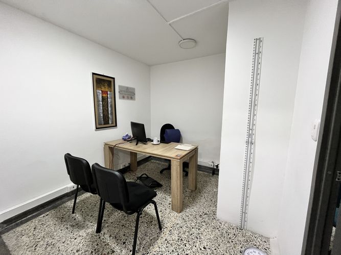 Oficina en arriendo en Caobos, Cúcuta, 286 m² · foto 8 de 24