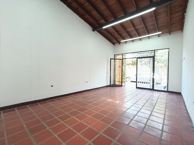 Local en arriendo en La Playa, Cúcuta, 32 m² · foto 2 de 3