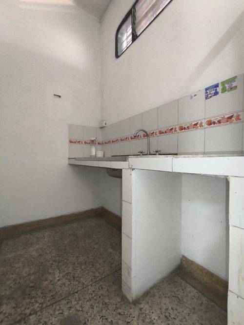 Local en arriendo en La Playa, Cúcuta, 125 m² · foto 2 de 14