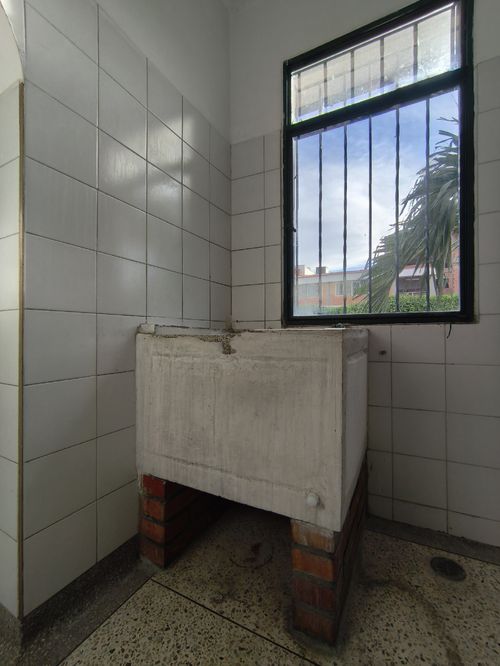 Local en arriendo en La Playa, Cúcuta, 125 m² · foto 14 de 14