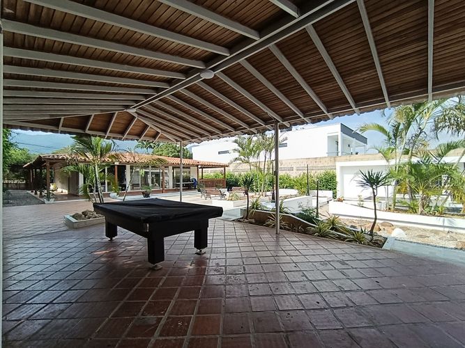 Casa de 4 alcobas en arriendo en California, Los Patios, 400 m² · foto 12 de 18