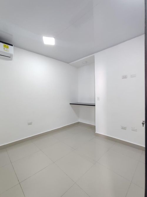 Casa en arriendo en Patios Centro, Los Patios, 380 m² · foto 18 de 20