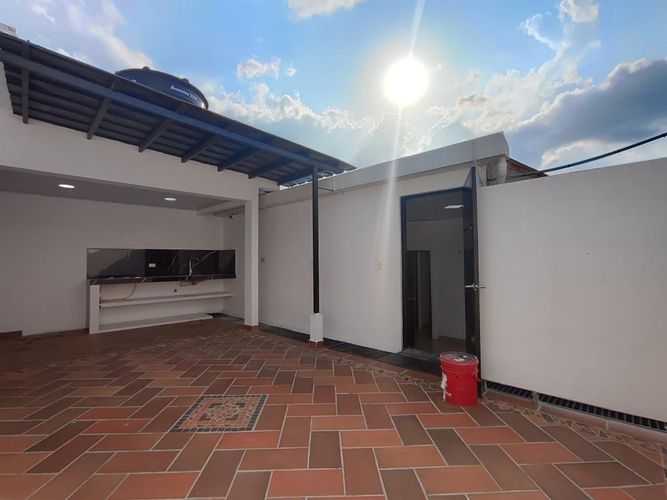 Casa en arriendo en Patios Centro, Los Patios, 380 m² · foto 19 de 20