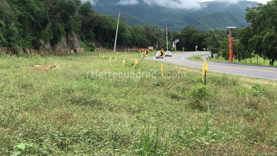 Casa de 2 alcobas en venta en Oriente, Girardot, 70 m² · foto 7 de 24