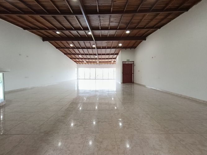 Local en arriendo en Atalaya, Cúcuta, 192 m² · foto 3 de 13