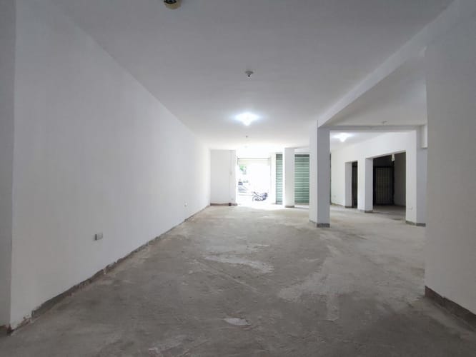 Local en arriendo en Latino, Cúcuta, 190 m² · foto 2 de 9