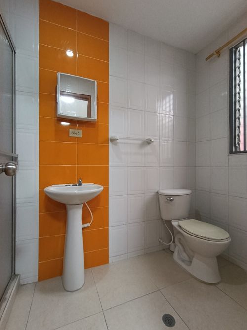 Apartamento de 3 alcobas en venta en Popular, Cúcuta, 98 m² · foto 4 de 13