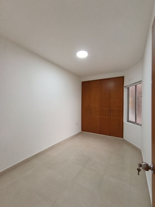 Apartamento de 3 alcobas en venta en Popular, Cúcuta, 98 m² · foto 8 de 13