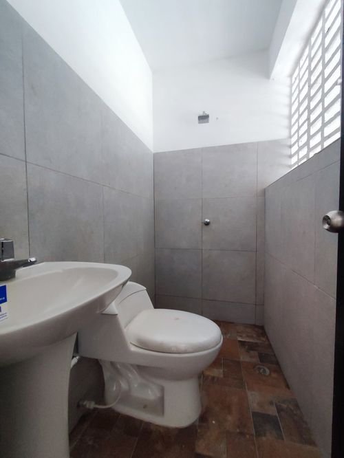 Bodega en arriendo en Sevilla, Cúcuta, 520 m² · foto 15 de 21