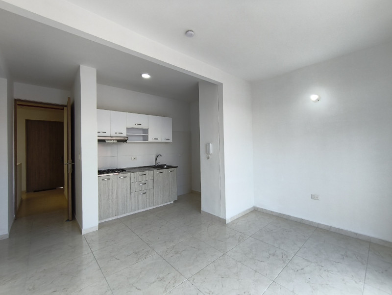 Apartamento en venta en Prados Del Este, Cúcuta · foto 2 de 14