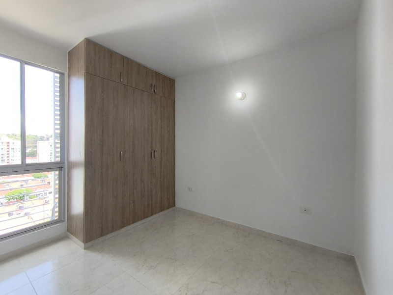 Apartamento en venta en Prados Del Este, Cúcuta · foto 3 de 14