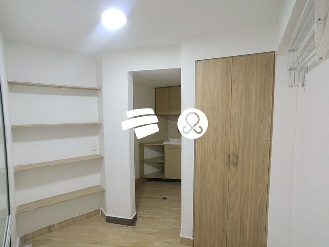 Apartamento de 3 alcobas en venta en Laureles, Medellín, 127 m² · foto 16 de 20