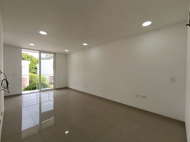 Casa de 4 alcobas en venta en Los Trapiches, Villa del Rosario, 350 m² · foto 6 de 21