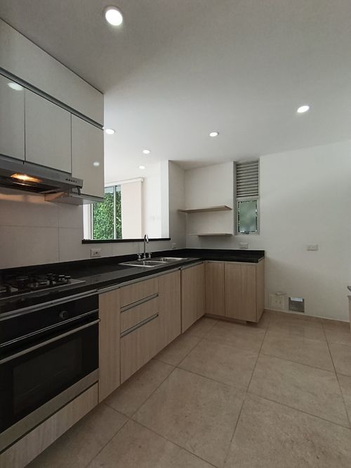 Casa de 3 alcobas en venta en Lomitas, Villa del Rosario, 140 m² · foto 3 de 23