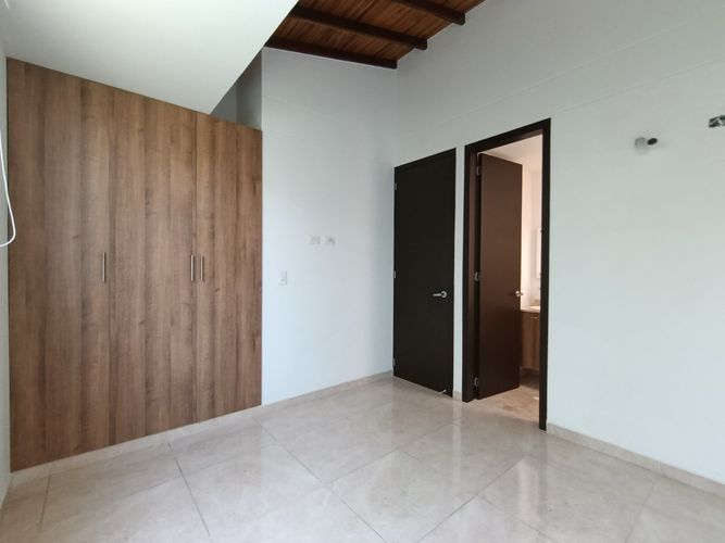 Casa de 3 alcobas en venta en Lomitas, Villa del Rosario, 140 m² · foto 7 de 23