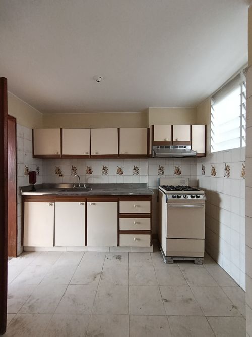 Apartamento de 3 alcobas en venta en El Rosal, Cúcuta, 93 m² · foto 2 de 13