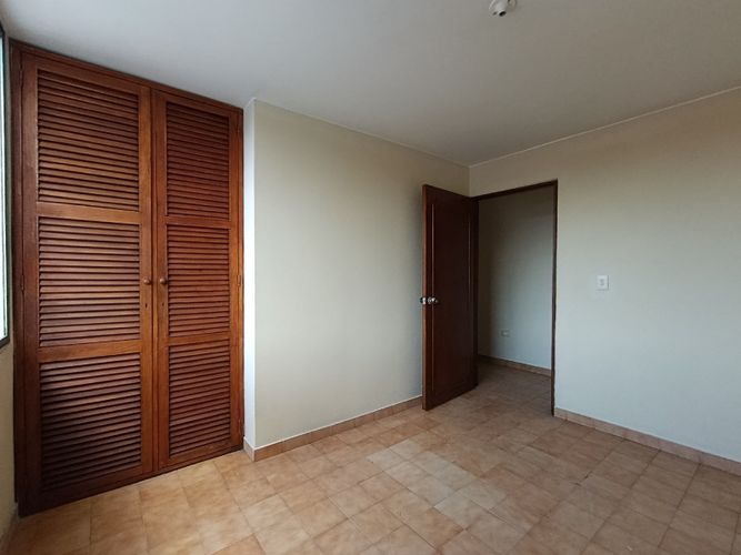 Apartamento de 3 alcobas en venta en El Rosal, Cúcuta, 93 m² · foto 6 de 13