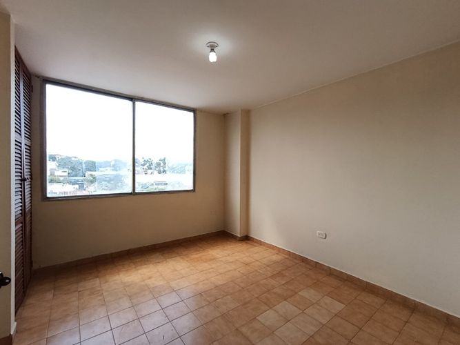 Apartamento de 3 alcobas en venta en El Rosal, Cúcuta, 93 m² · foto 7 de 13