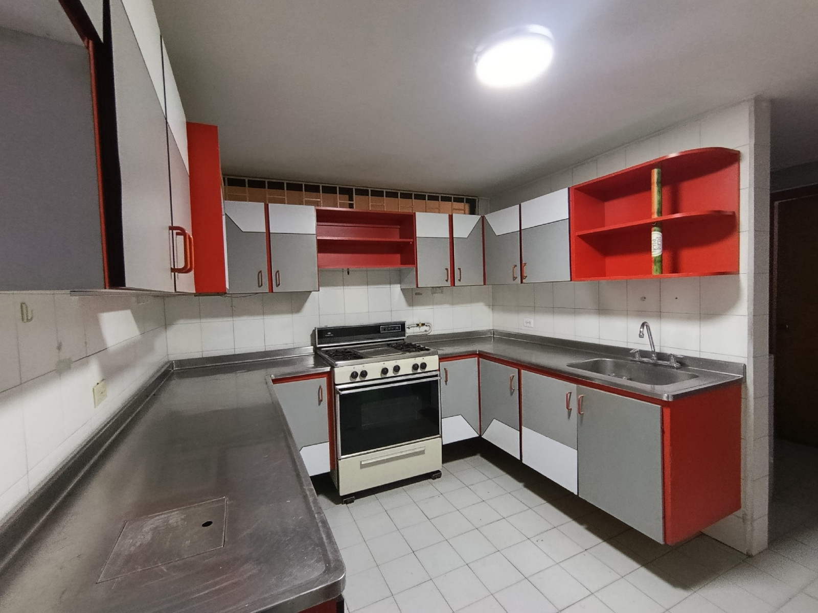 Apartamento en venta en La Playa, Cúcuta · foto 3 de 14