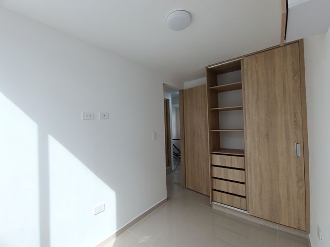 Casa de 3 alcobas en venta en Villa Antigua, Villa del Rosario, 71 m² · foto 10 de 14
