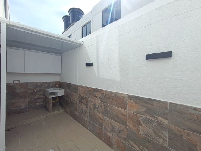 Casa de 3 alcobas en venta en Villa Antigua, Villa del Rosario, 71 m² · foto 11 de 14